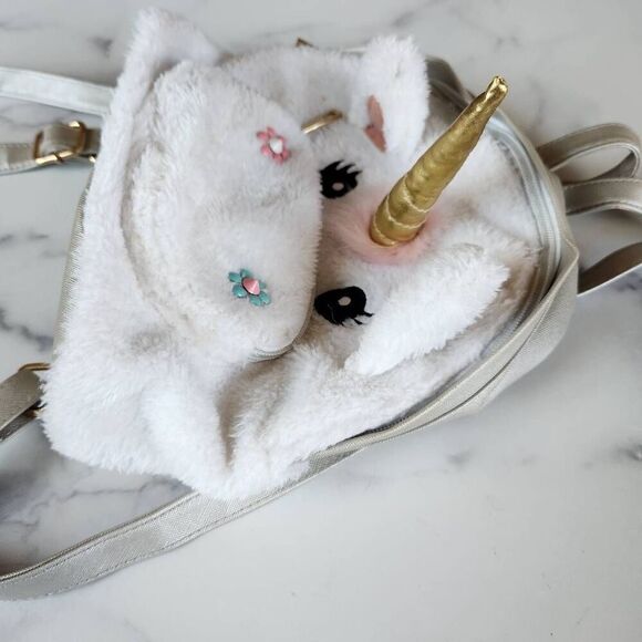 Unicorn plush girls backpack cream 3d - Picture 2 of 5